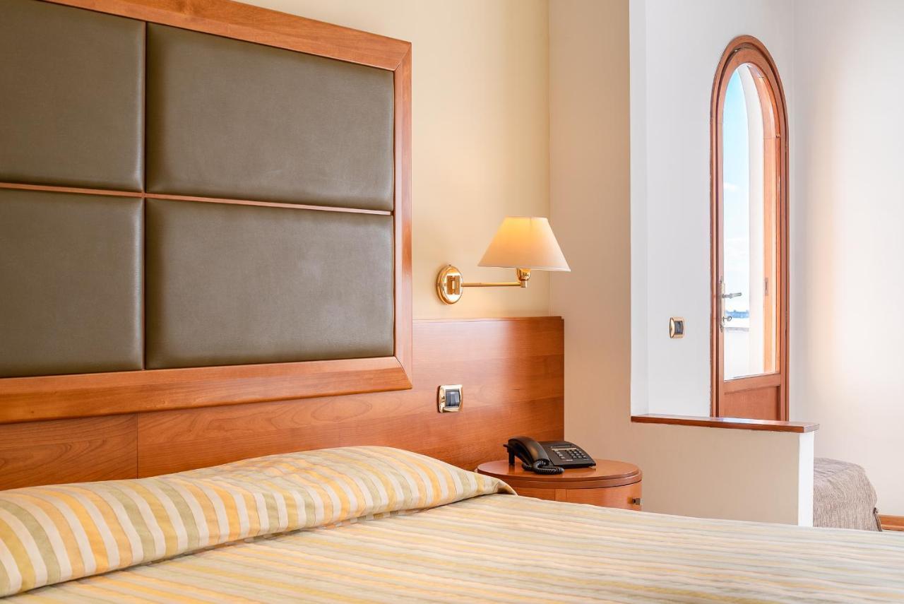 Grand Hotel Don Juan Pertisau Ngoại thất bức ảnh