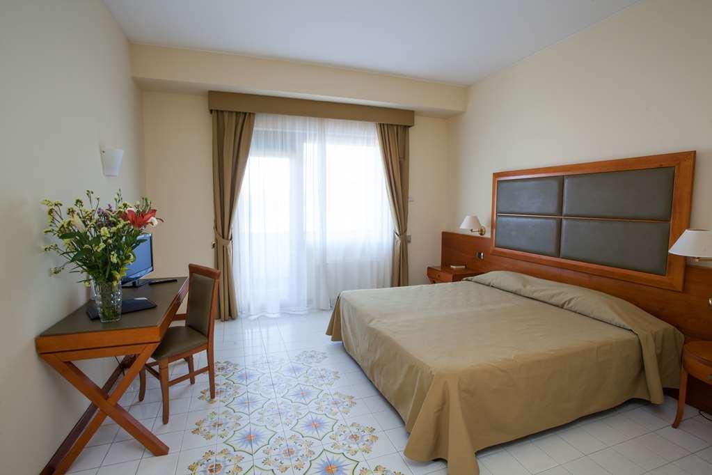 Grand Hotel Don Juan Pertisau Phòng bức ảnh
